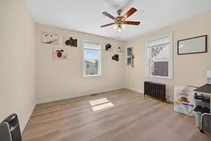 190 Wardlaw Ave, Providence, RI 02908 - Photo 14