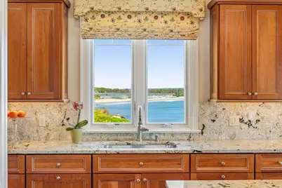 737 Boston Neck Road, Narragansett, RI 02882 - Photo 12