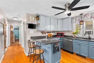 59 Belvedere Dr, Bristol, RI 02809 - Photo 10