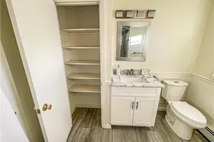 114 Birchwood Dr, Cranston, RI 02920 - Photo 8