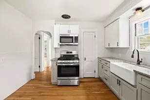 41 Ash Ave, Cranston, RI 02910 - Photo 20