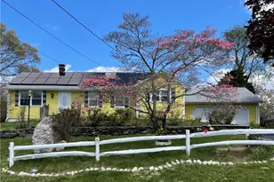 54 Durfee Rd, Tiverton, RI 02878 - Photo 2