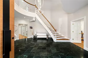 35 River Run, East Greenwich, RI 02818 - Photo 4