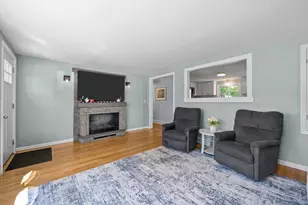 188 Fair St, Warwick, RI 02888 - Photo 10