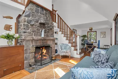 1 Mohawk Trail, Narragansett, RI 02882 - Photo 4