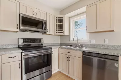 507 County Road, Barrington, RI 02806 - Photo 18