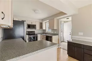 507 County Rd, Barrington, RI 02806 - Photo 24