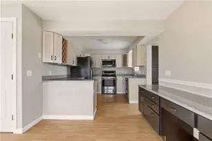 507 County Rd, Barrington, RI 02806 - Photo 16