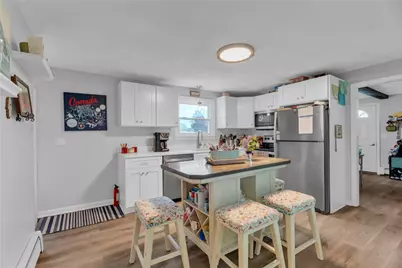 125 Waterman Avenue, Johnston, RI 02919 - Photo 8