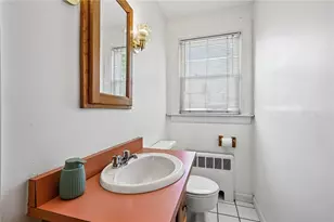 94 Ballston Ave, Pawtucket, RI 02861 - Photo 16