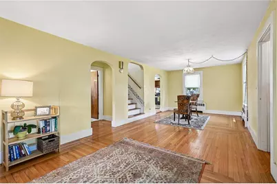 94 Ballston Avenue, Pawtucket, RI 02861 - Photo 4