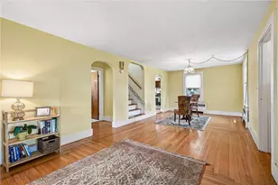 94 Ballston Ave, Pawtucket, RI 02861 - Photo 4