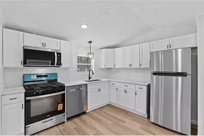 38 Torch Lane, Coventry, RI 02816 - Photo 4
