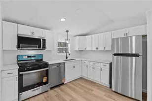 38 Torch Ln, Coventry, RI 02816 - Photo 4