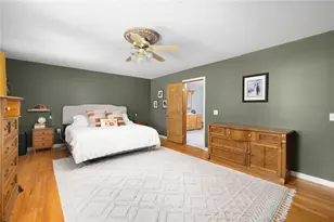 6 Country Rd, Warren, RI 02885 - Photo 32