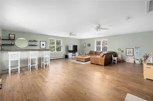 6 Country Rd, Warren, RI 02885 - Photo 18