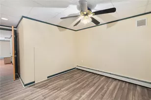 6 Country Rd, Warren, RI 02885 - Photo 38