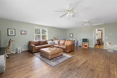 6 Country Road, Warren, RI 02885 - Photo 22