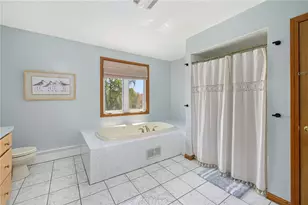 6 Country Rd, Warren, RI 02885 - Photo 34