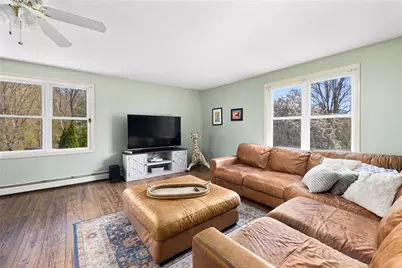 6 Country Road, Warren, RI 02885 - Photo 20
