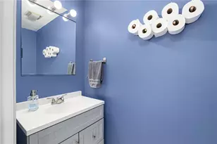 64 Long Ct, Cranston, RI 02920 - Photo 14