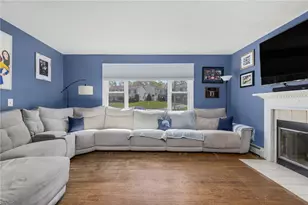 64 Long Ct, Cranston, RI 02920 - Photo 10