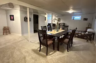 124 Zinnia Dr, Cranston, RI 02920 - Photo 26