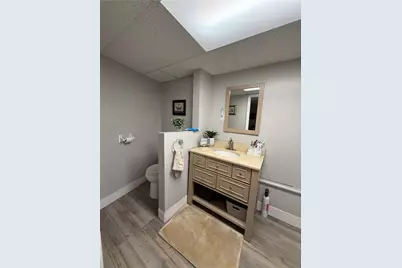 124 Zinnia Drive, Cranston, RI 02920 - Photo 22