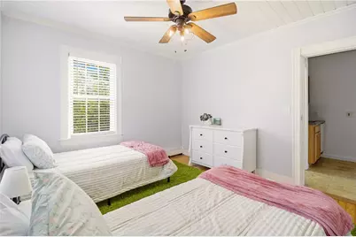 28 Roma Street, Bristol, RI 02809 - Photo 24