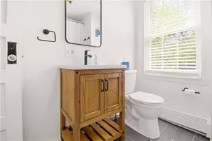 28 Roma St, Bristol, RI 02809 - Photo 26