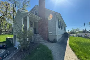 51 Ambrose St, North Providence, RI 02904 - Photo 4