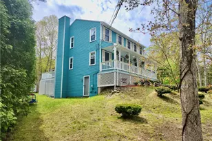 22 Ridgewood Dr, Scituate, RI 02857 - Photo 2