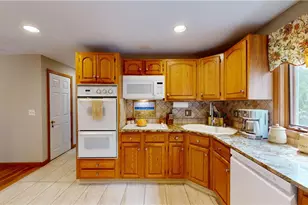 22 Ridgewood Dr, Scituate, RI 02857 - Photo 24