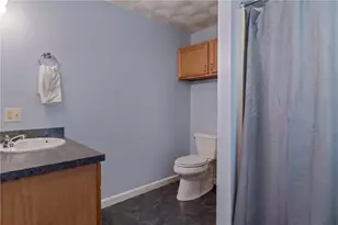 234 3rd Ave, Cranston, RI 02910 - Photo 14