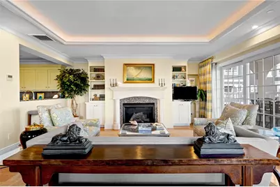 24 Brown and Howard #302, Newport, RI 02840 - Photo 6