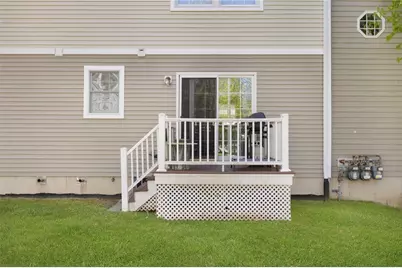 231 Maple Avenue #201, Newport, RI 02840 - Photo 30