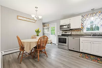 425 South Main Street, Burrillville, RI 02859 - Photo 8