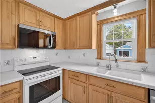 1938 Providence Pike, North Smithfield, RI 02896 - Photo 4