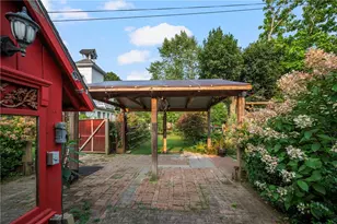 10 Hendricks St, South Kingstown, RI 02879 - Photo 24