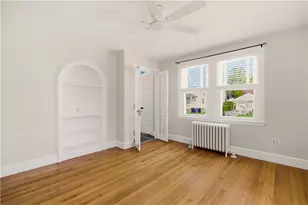53 Berkeley Ave, Newport, RI 02840 - Photo 16