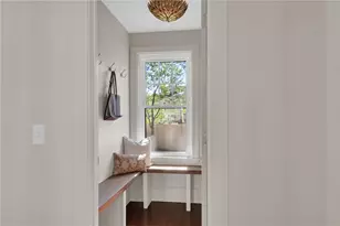 19 Rhode Island Ave, Providence, RI 02906 - Photo 18