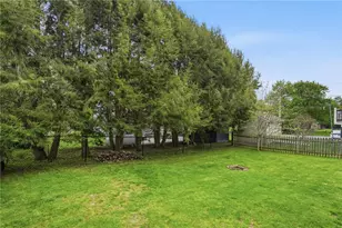 118 Bellevue Ave, North Smithfield, RI 02896 - Photo 28