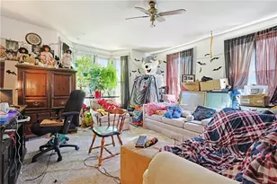 34 Hudson St, Providence, RI 02909 - Photo 16