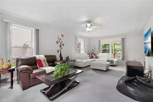19 Wilson St, West Warwick, RI 02893 - Photo 6