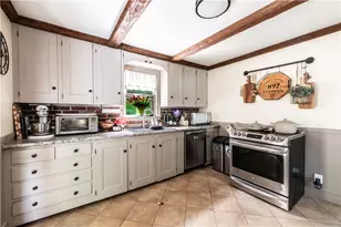 75 Knotty Oak Rd, Coventry, RI 02816 - Photo 14