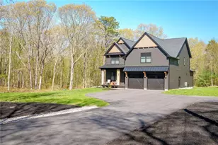 450 Carrs Pond Rd, East Greenwich, RI 02818 - Photo 2