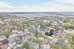 9 Thames St, Newport, RI 02840 - Photo 48