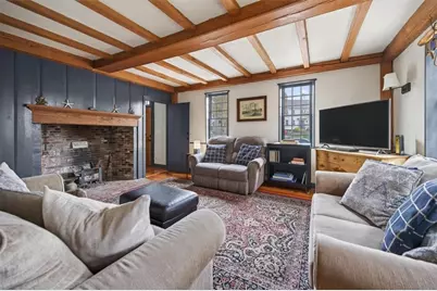 9 Thames Street, Newport, RI 02840 - Photo 18