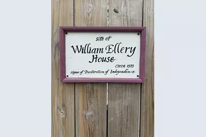 9 Thames Street, Newport, RI 02840 - Photo 2