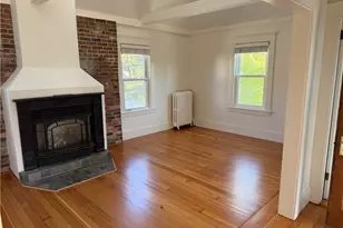 21 Slocum St, Newport, RI 02840 - Photo 4